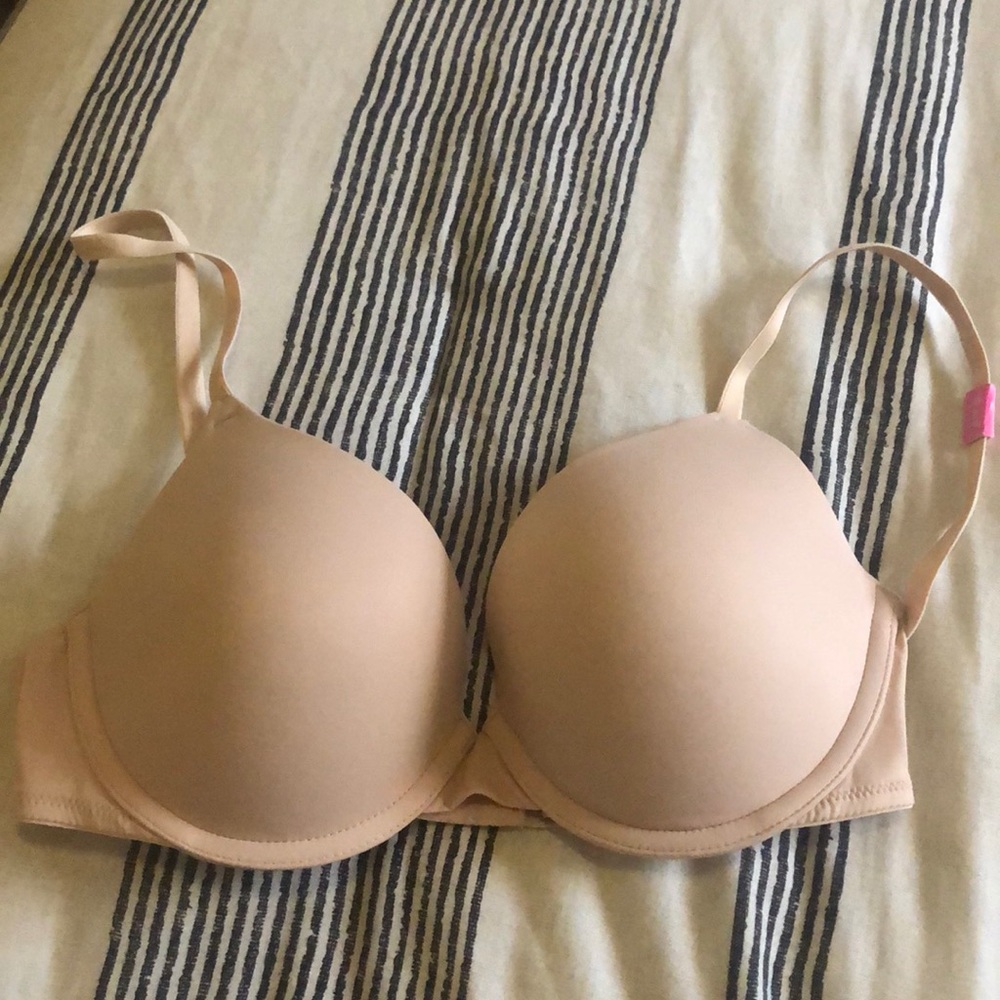 pink brand new bra!